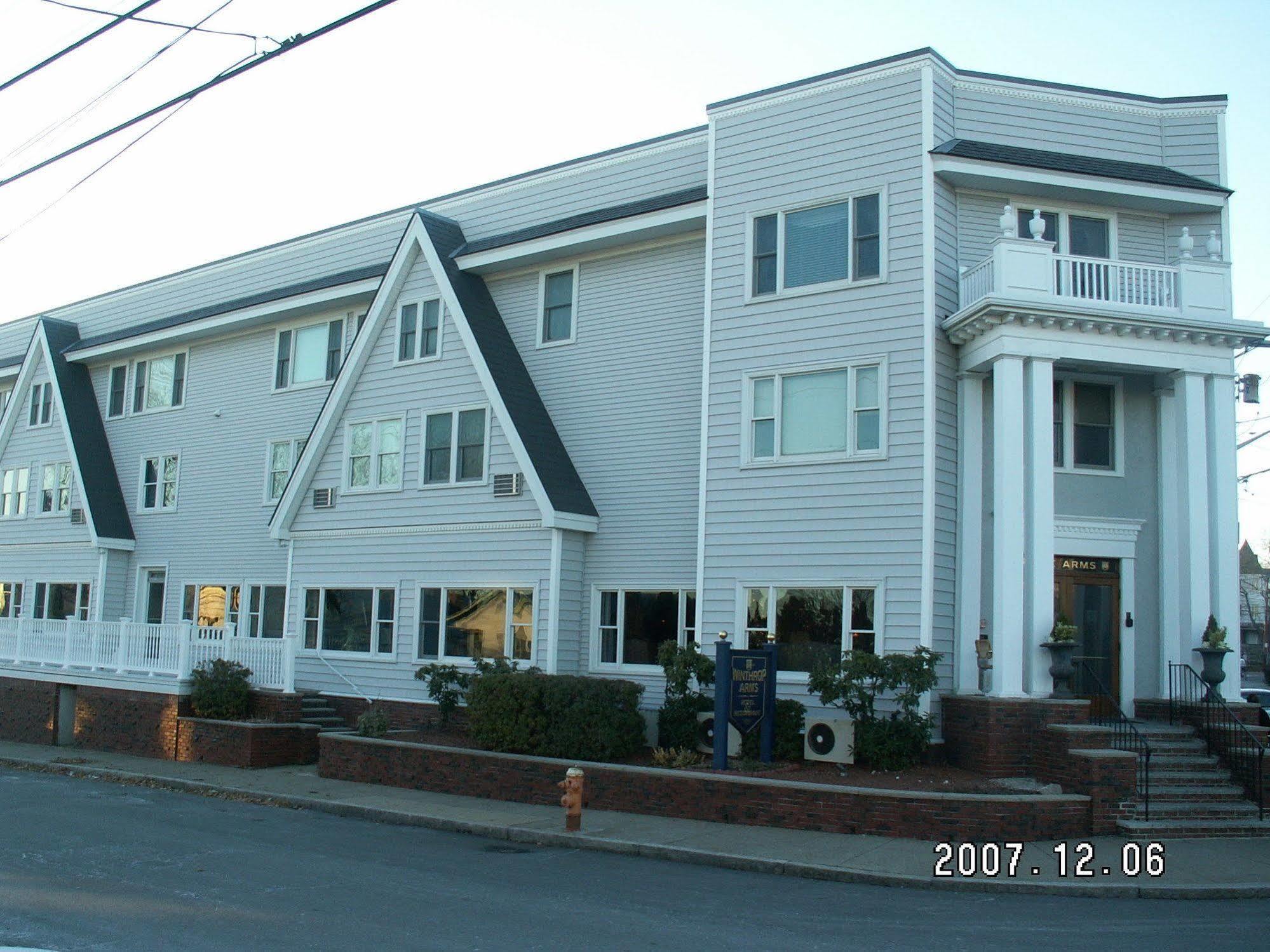 Winthrop Arms Hotel Restaurant Logan Airport Eksteriør billede