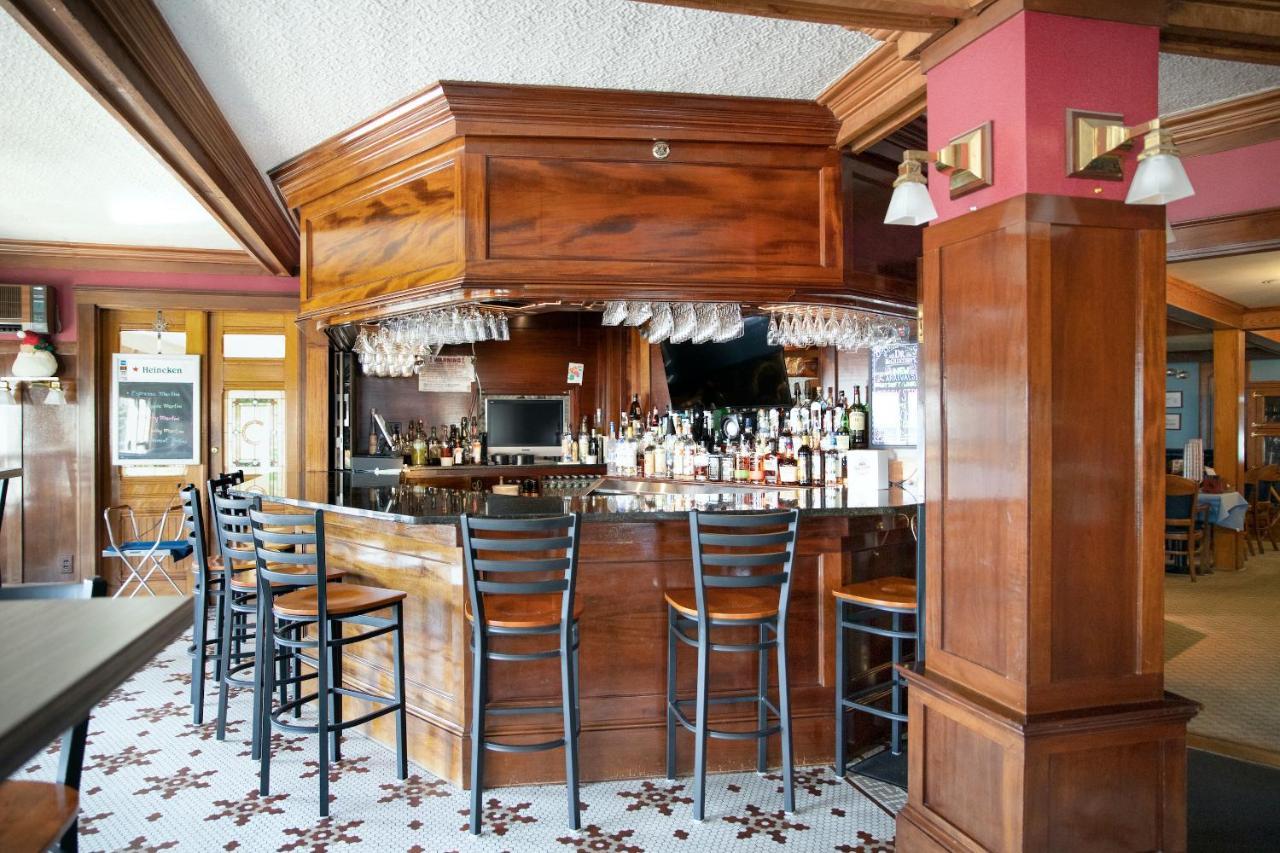 Winthrop Arms Hotel Restaurant Logan Airport Eksteriør billede